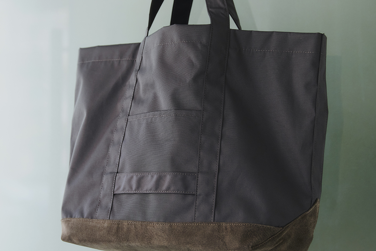 PARAFFIN COTTON CANVAS GIANT TOTE BAG by TRUCK FURNITURE | hobo