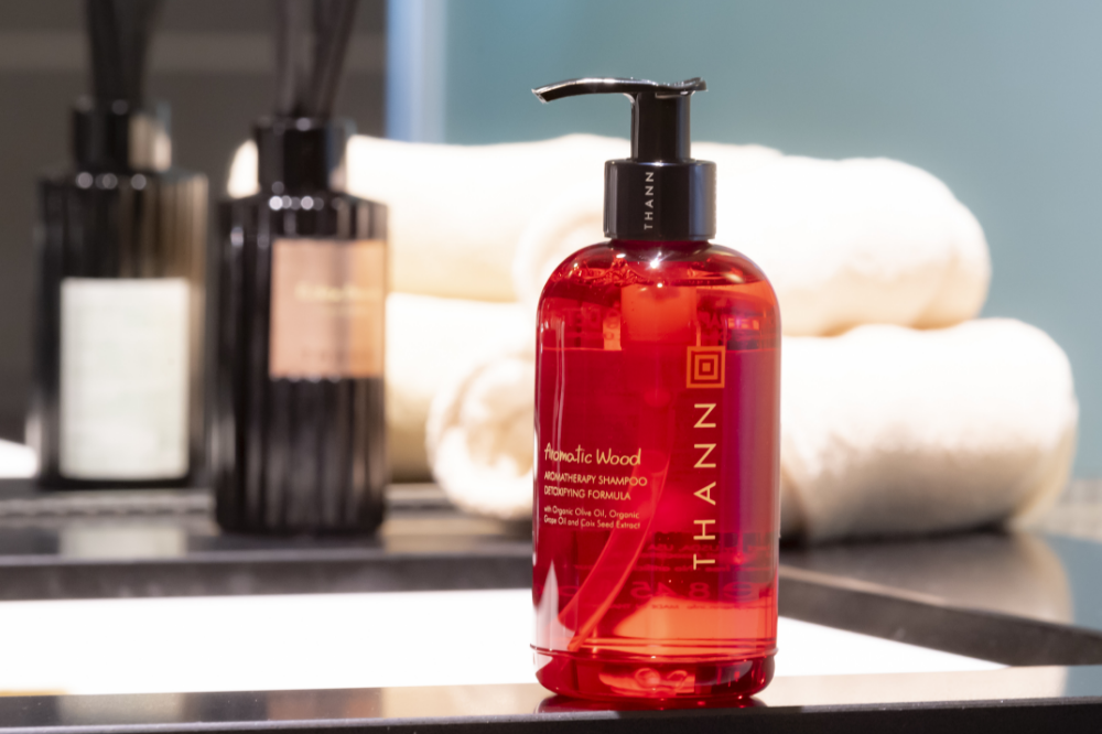 ギフトBOX入り】アロマ＆ヘアケアセット AW《アロマティックウッド