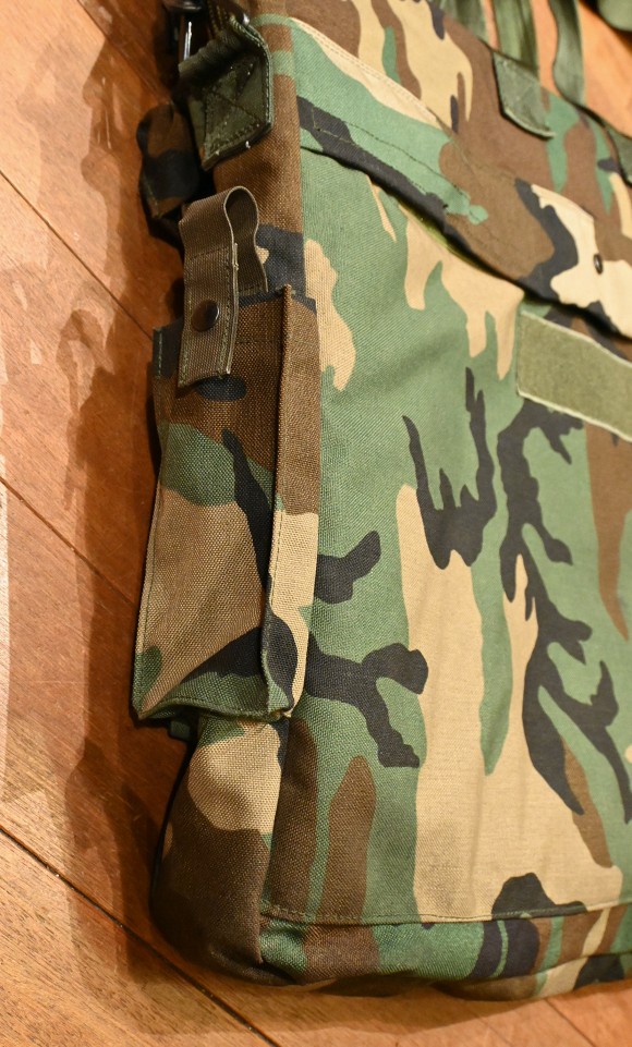 2000's USED US ARMY AH-64 FLYERS BAG アパッチ戦闘ヘリ ヘルメット