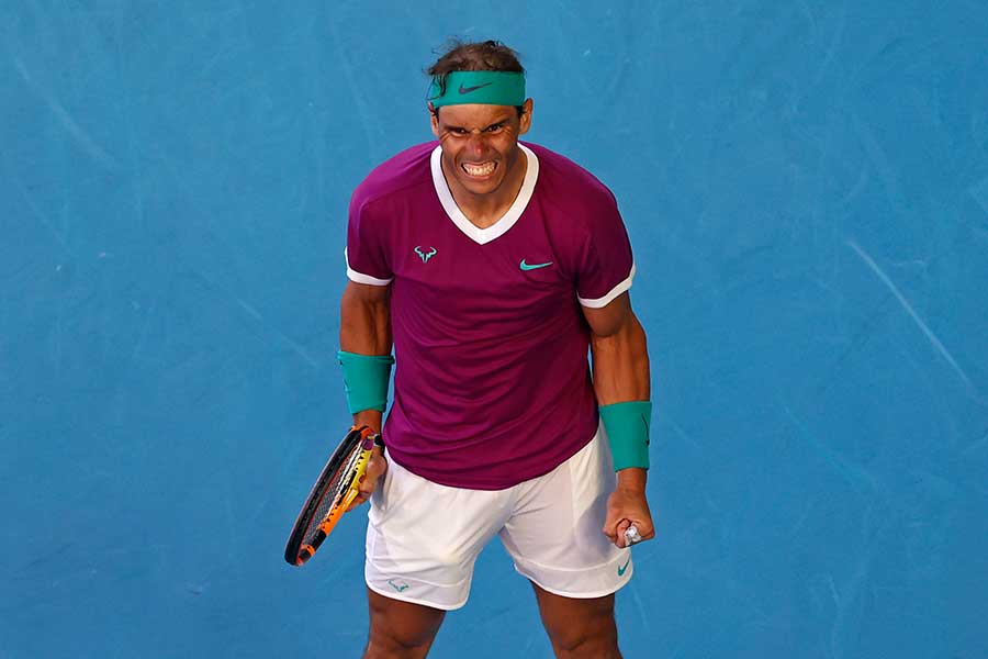 全豪会見で頬杖をつくナダル 1億2000万円の