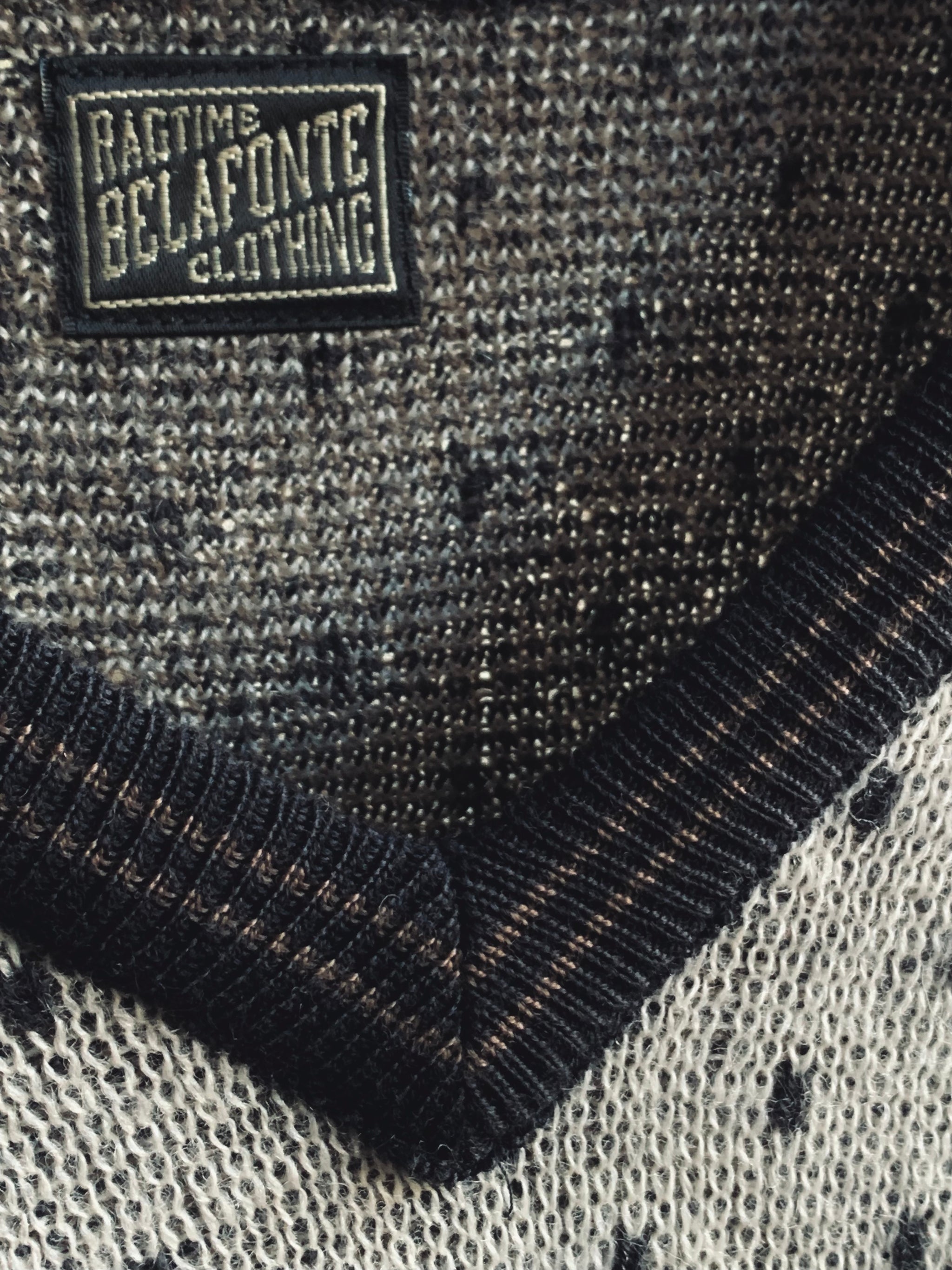 Belafonte Ragtime Clothing Wild Duck V-neck Sweater - Navy/Grey