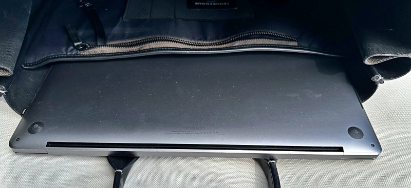 Troubadour Goods Featherweight Tote bag review - The Gadgeteer