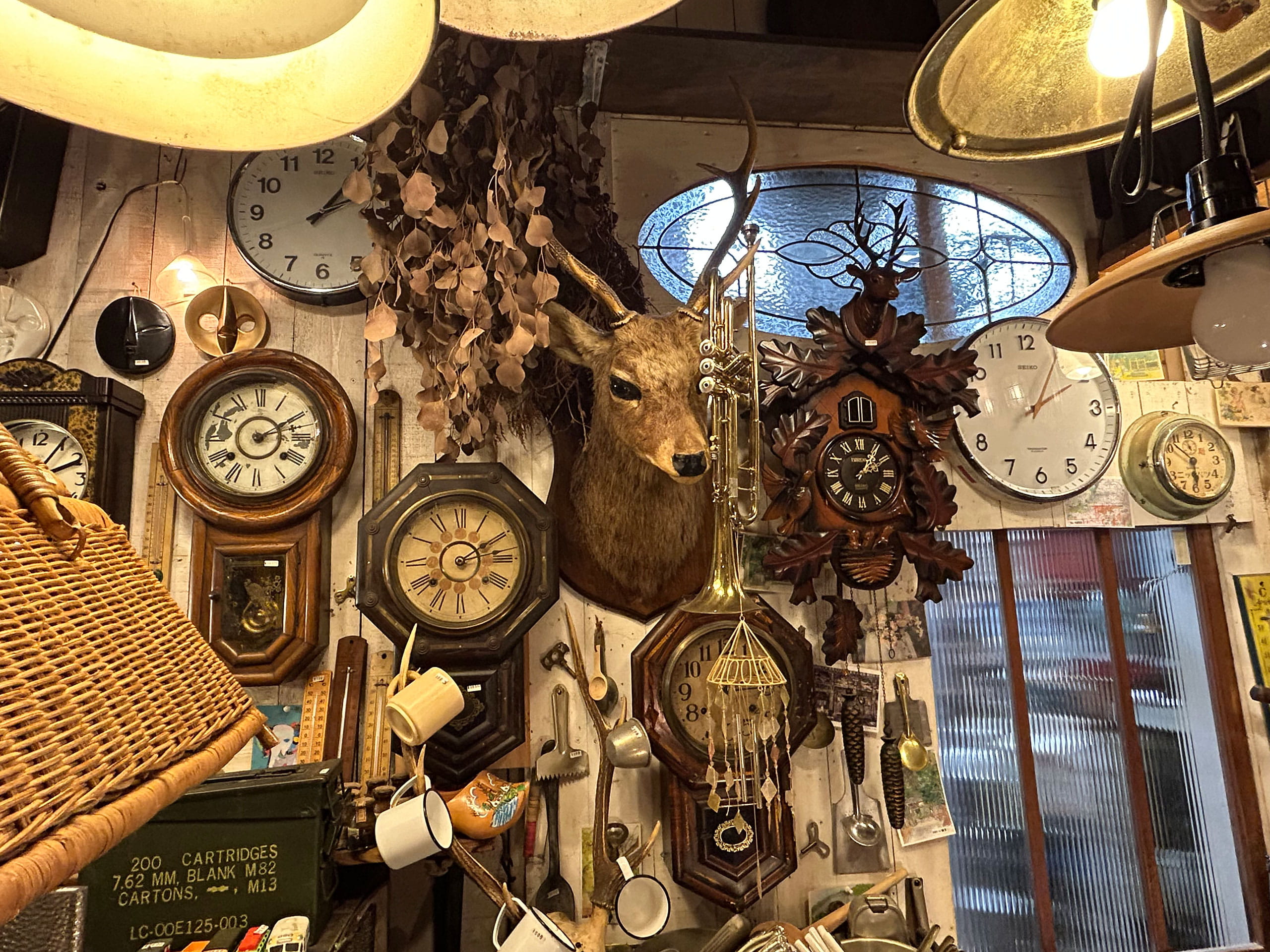 古道具好きは見逃せないギャラリー、MOKUZAN森谷木材 | the day 三重県