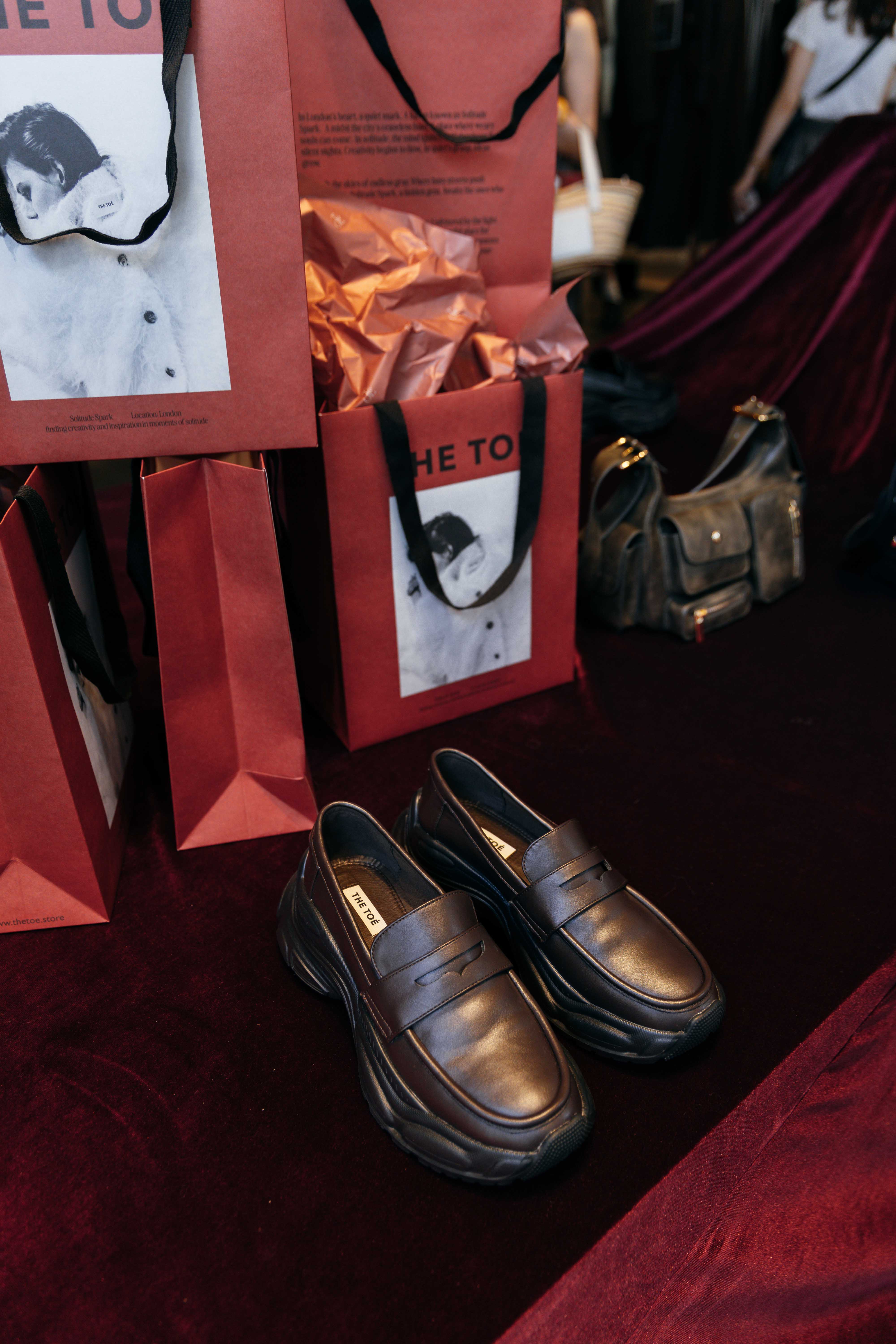 THE TOE COVENT LOAFER ローファー 黒 厚底