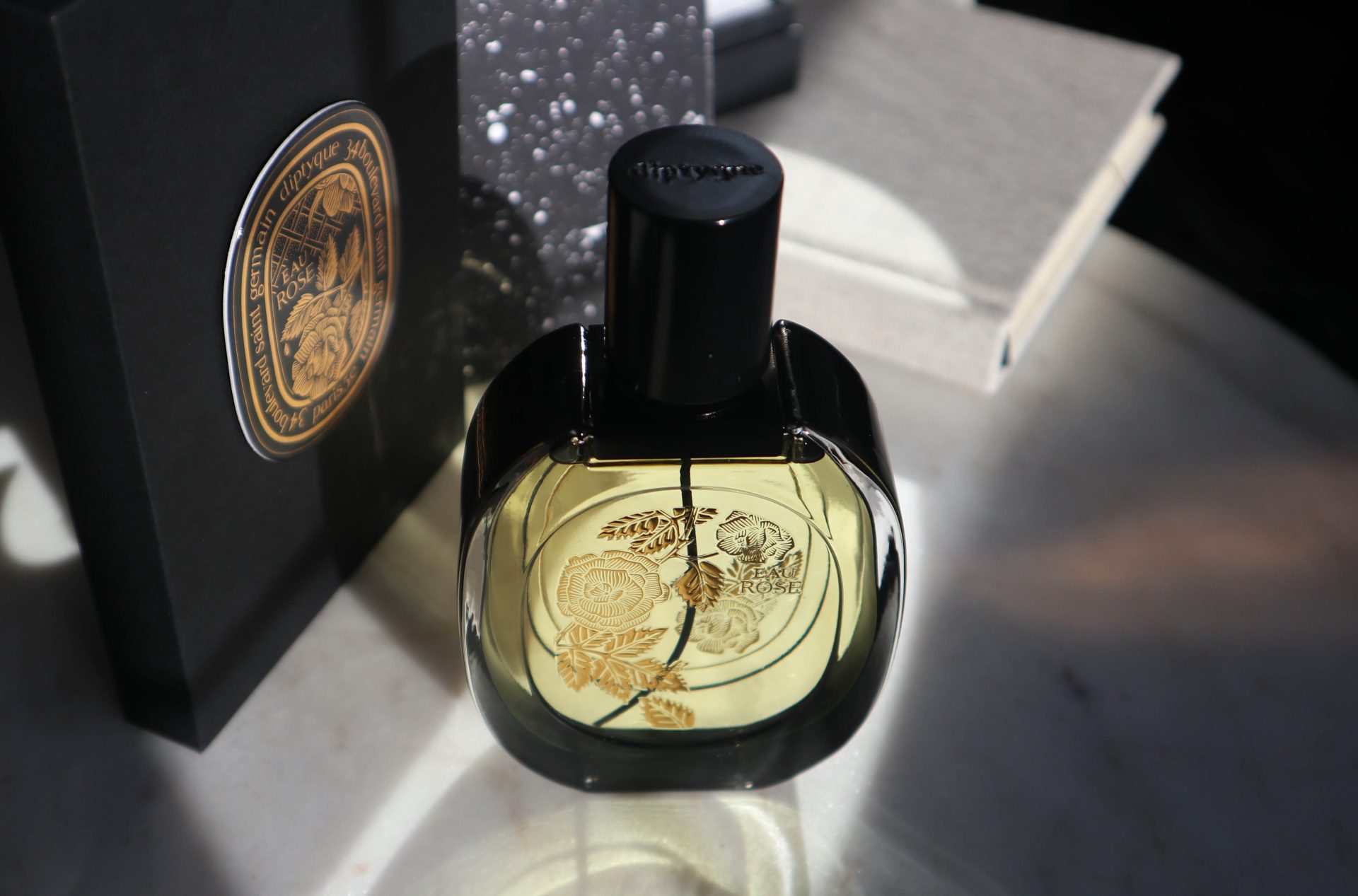 Diptyque Paris Eau Rose Eau de Parfum Review - The Velvet Life