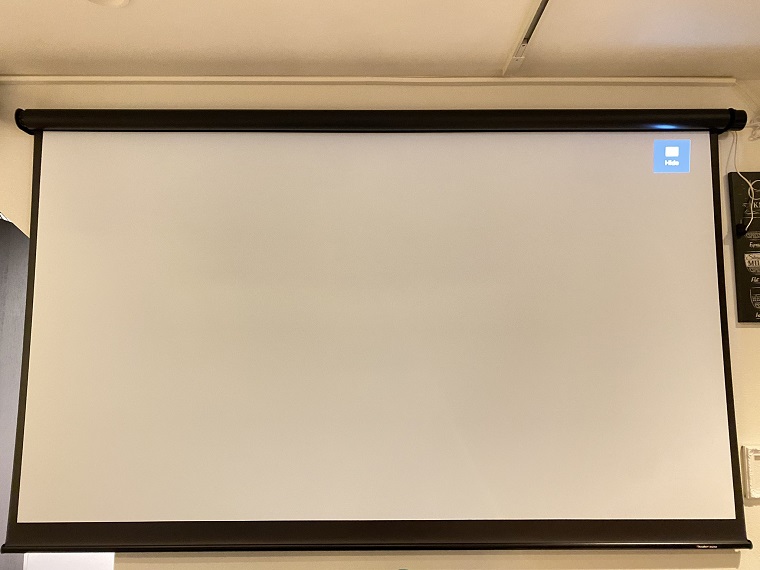 LVP-HC7000は3点支持 | プロジェクタースクリーン専門店《公式