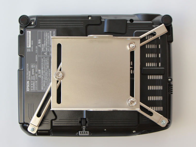 EPSONプロジェクターEH-TW530を天吊金具スパイダー2を使って取り付け