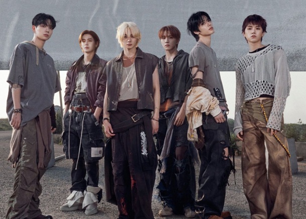 Song Review: BOYNEXTDOOR – Hollywood Action | The Bias List // K