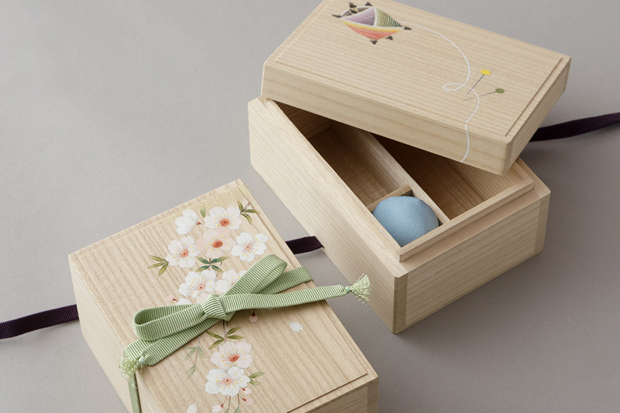 桜咲く 小箱あそび」箱藤商店（京都） || THE COVER NIPPON