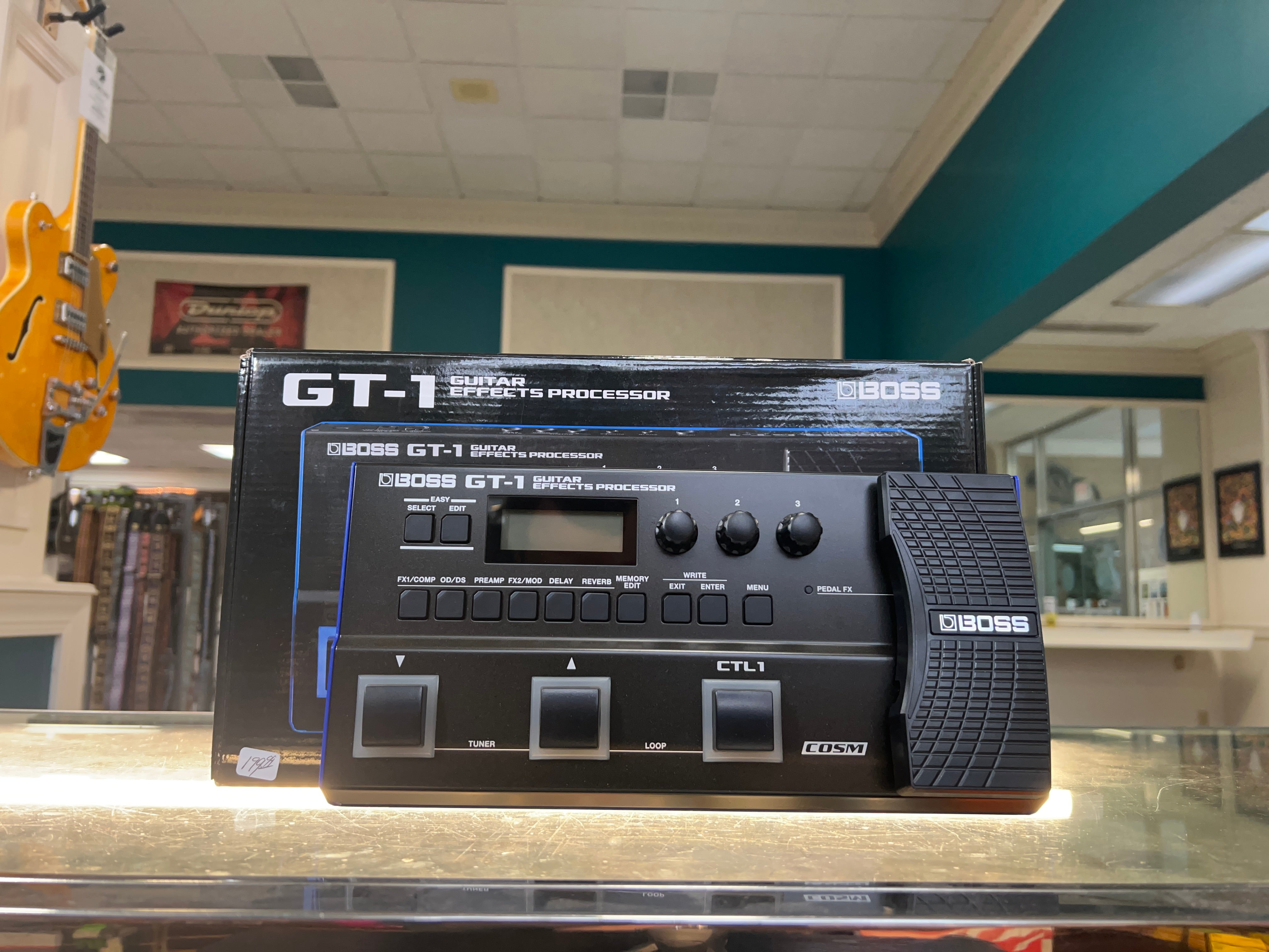 IMG_8409.jpg?v=1712605489&