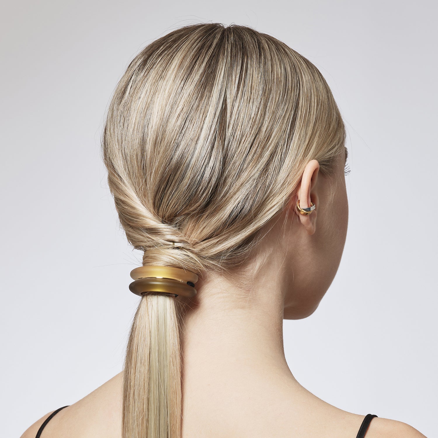 バイカラー ルーサイト ドームポニー カフ | THE HAIR BAR TOKYO