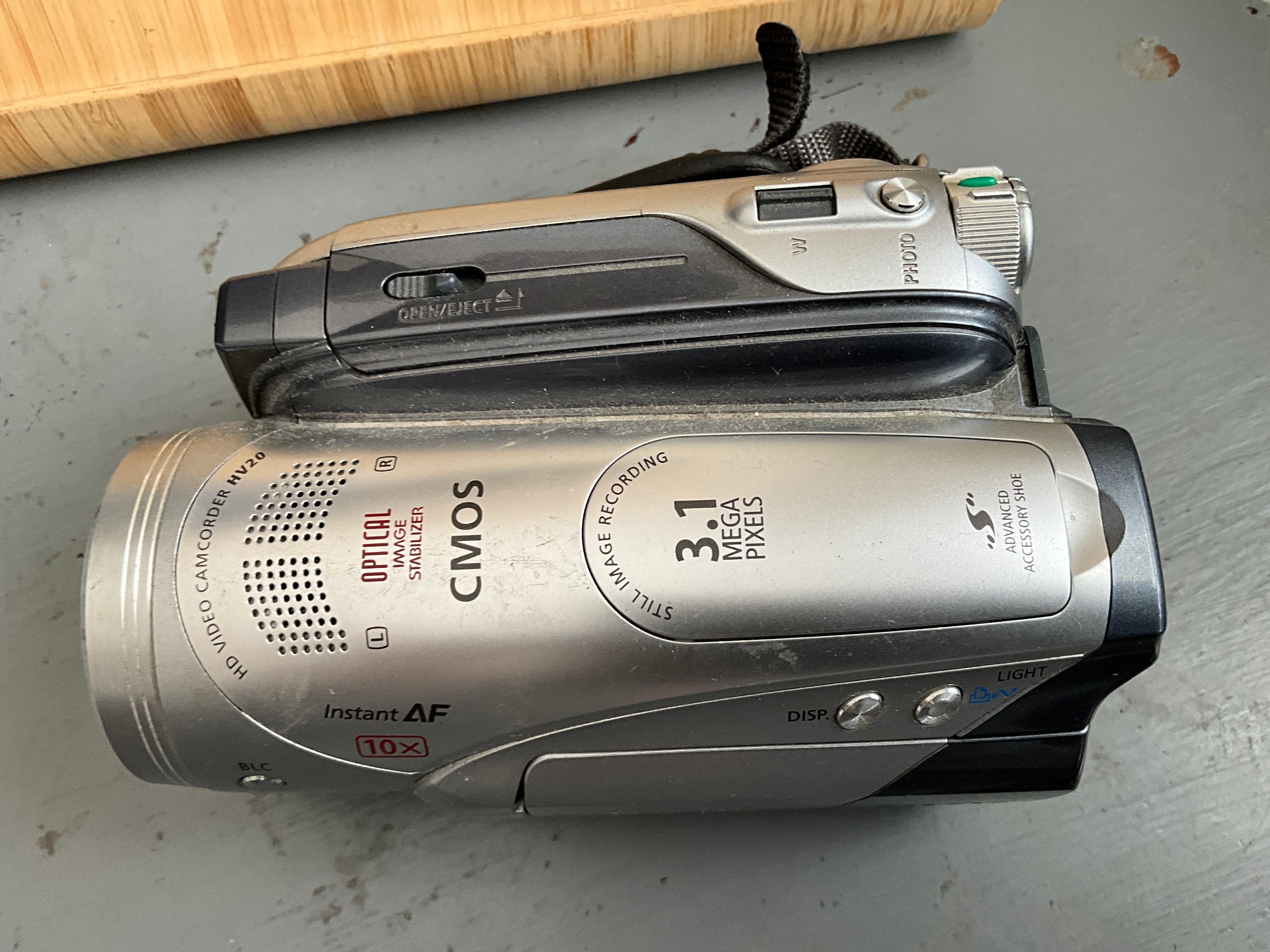 Canon HV20 A 2007 digital video camera recorder – thelittleblackbarn