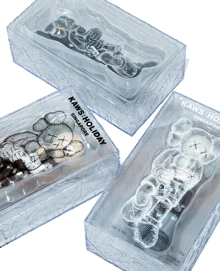 Kaws:Holidy シンガポールドール グレー - KAWS | THÉM