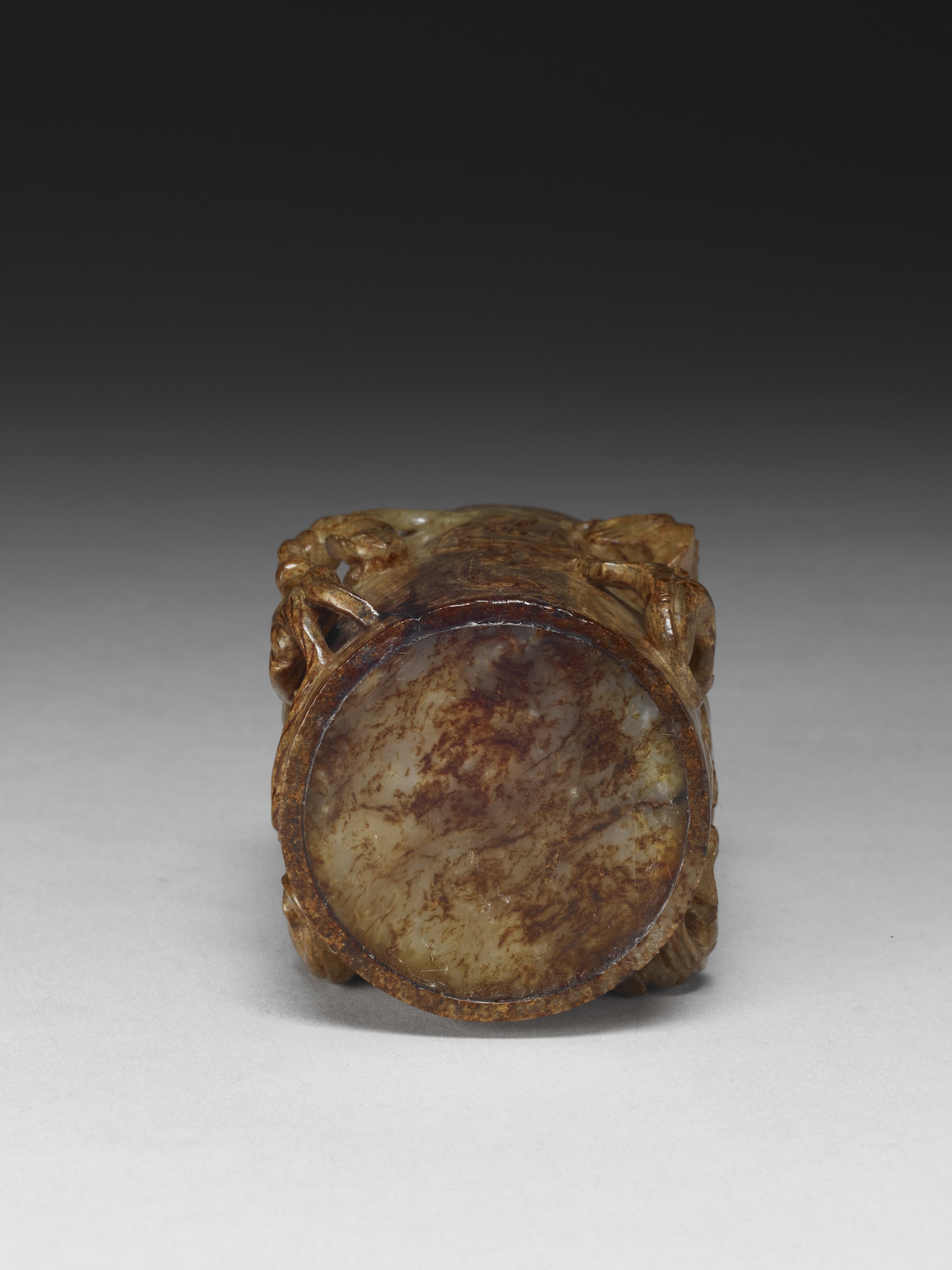 国立故宮博物院 3D文物鑑賞-3D文物-前漢早中期 玉鳥獣紋卮