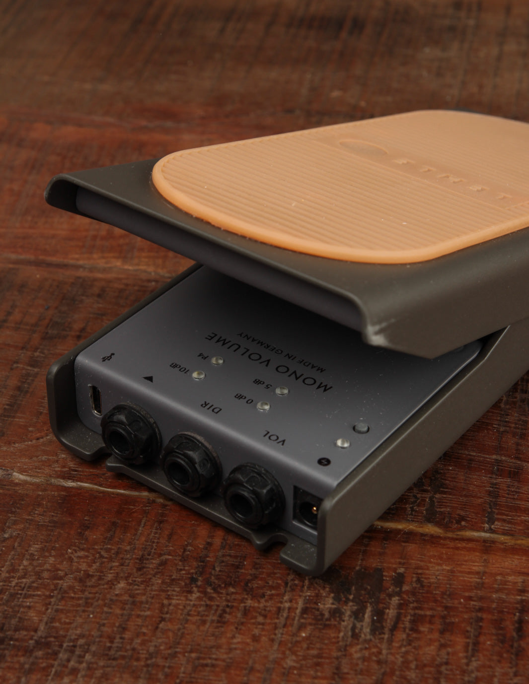 Lehle Mono Volume S Pedal | Buy Now at The Music Emporium