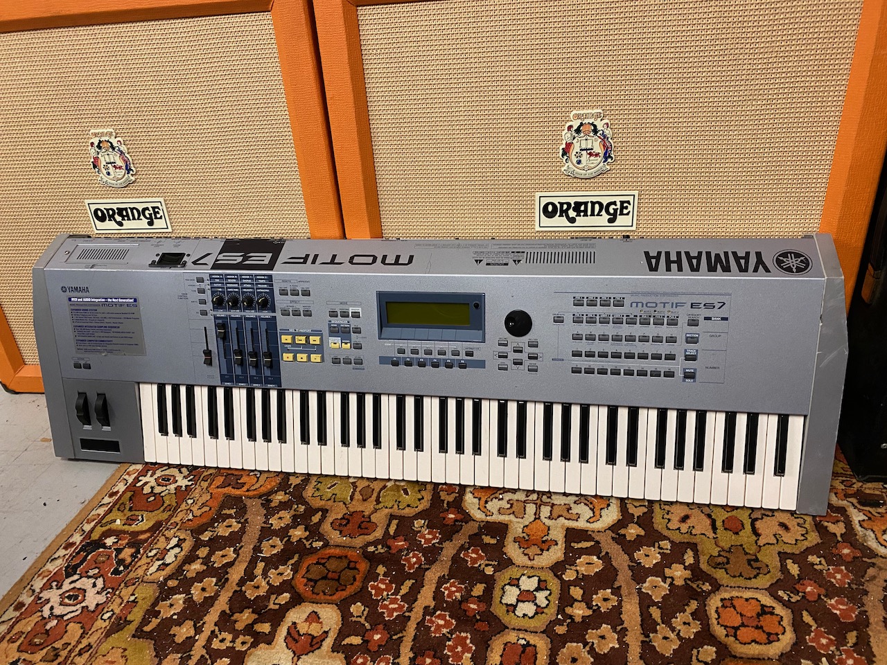 Yamaha Motif ES7 Japan Music Production Workstation Synthesizer