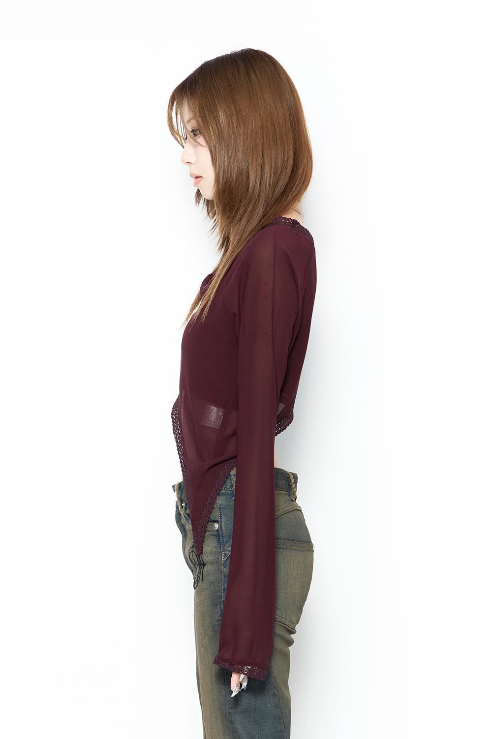 THEREDTHREAD / ザレッドスレッド】S lace up curve tops