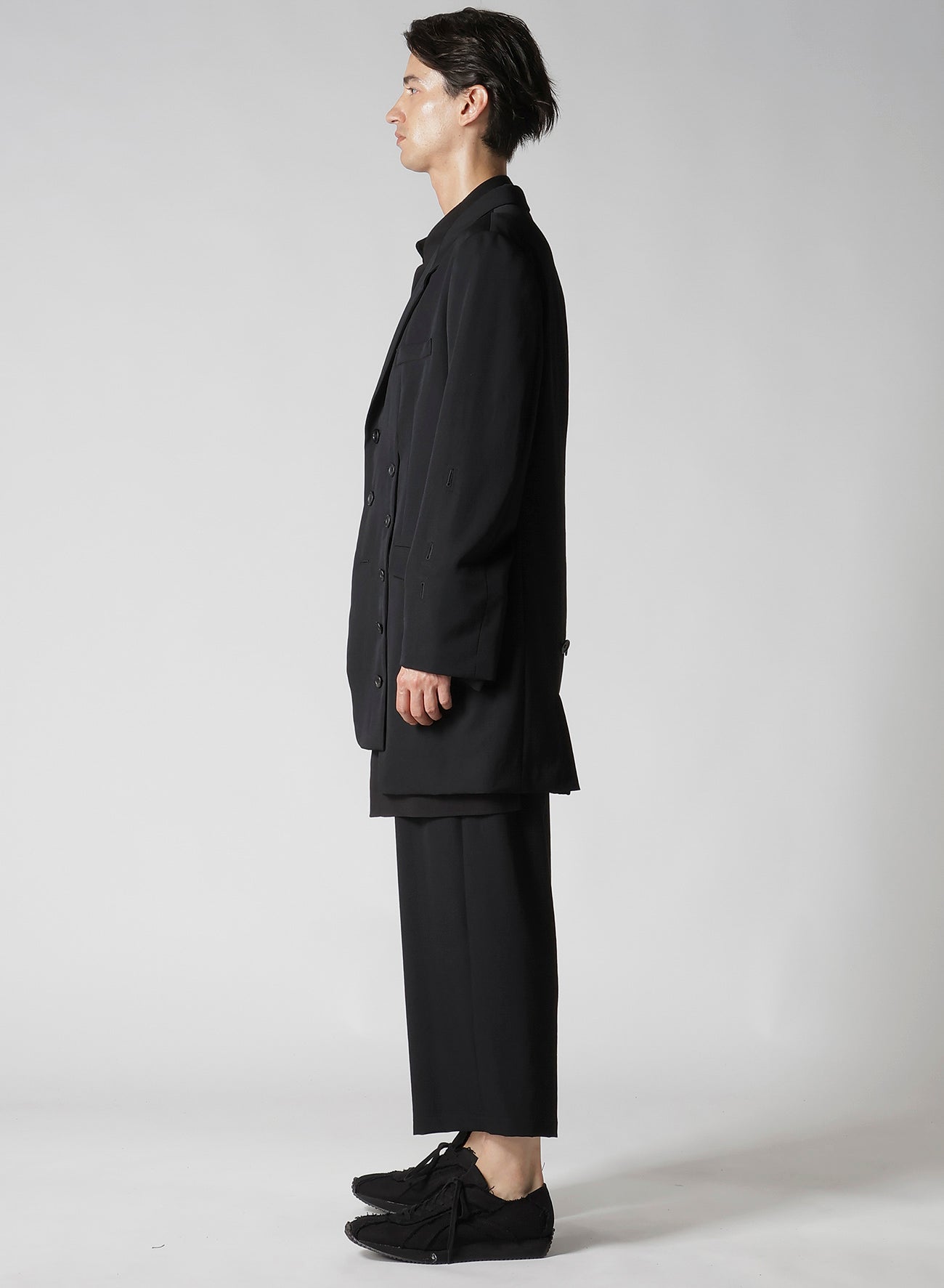 WOOL GABARDINE SLEEVE BUTTON ASYMMETRY JACKET – THE SHOP YOHJI