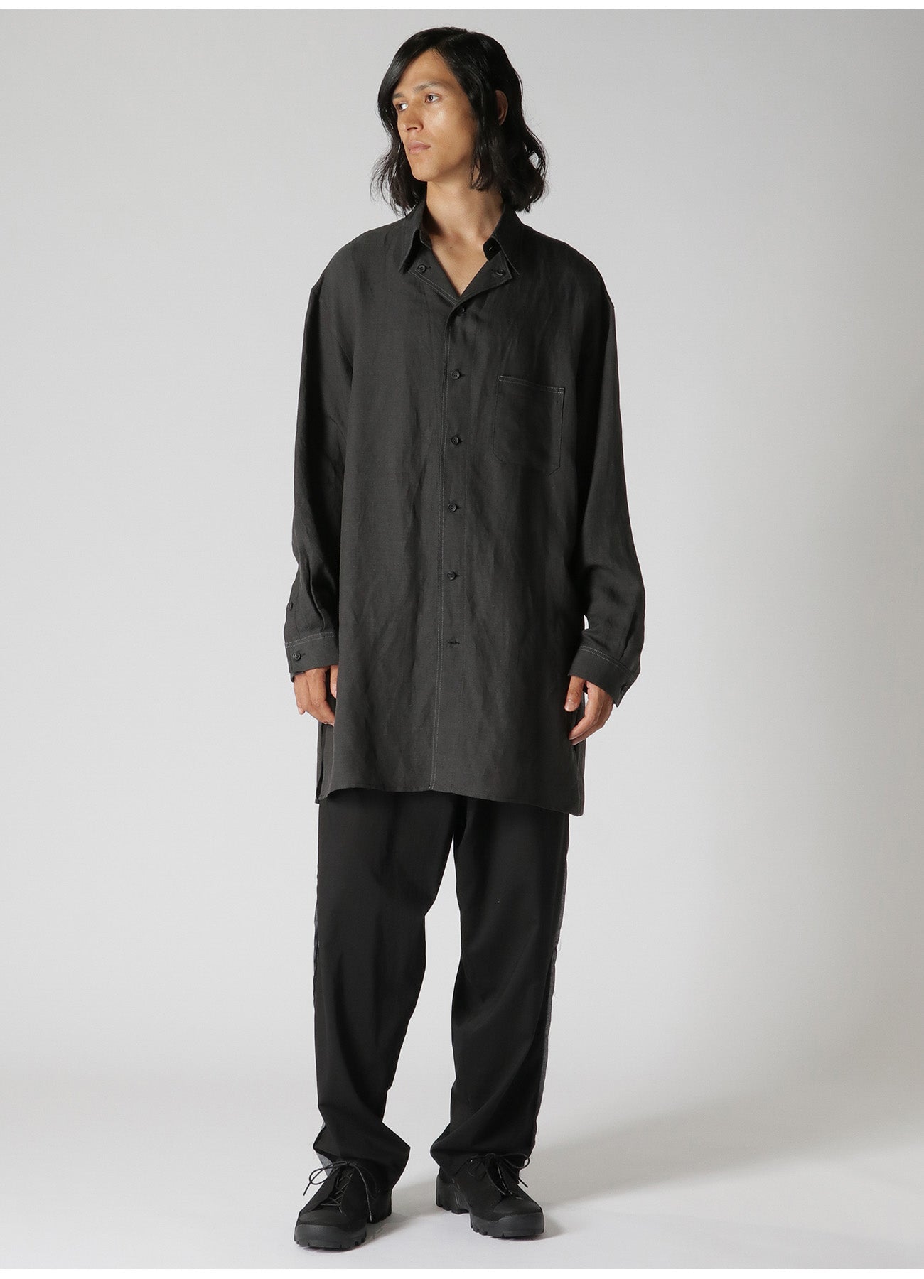 LYOCELL LINEN TWILL SHIRT WITH DESIGN COLLAR AND COLOR STITCH