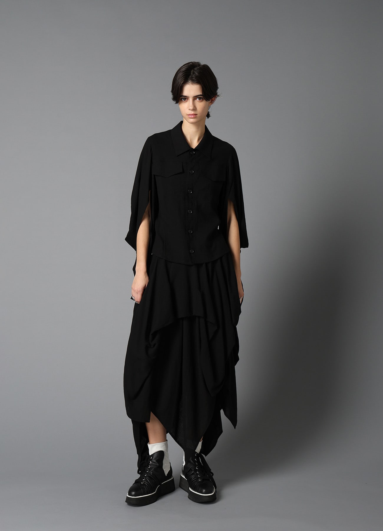 CELLULOSE/ LINEN LAWN DESIGNED SLEEVE JACKET A(S Black): LIMI feu