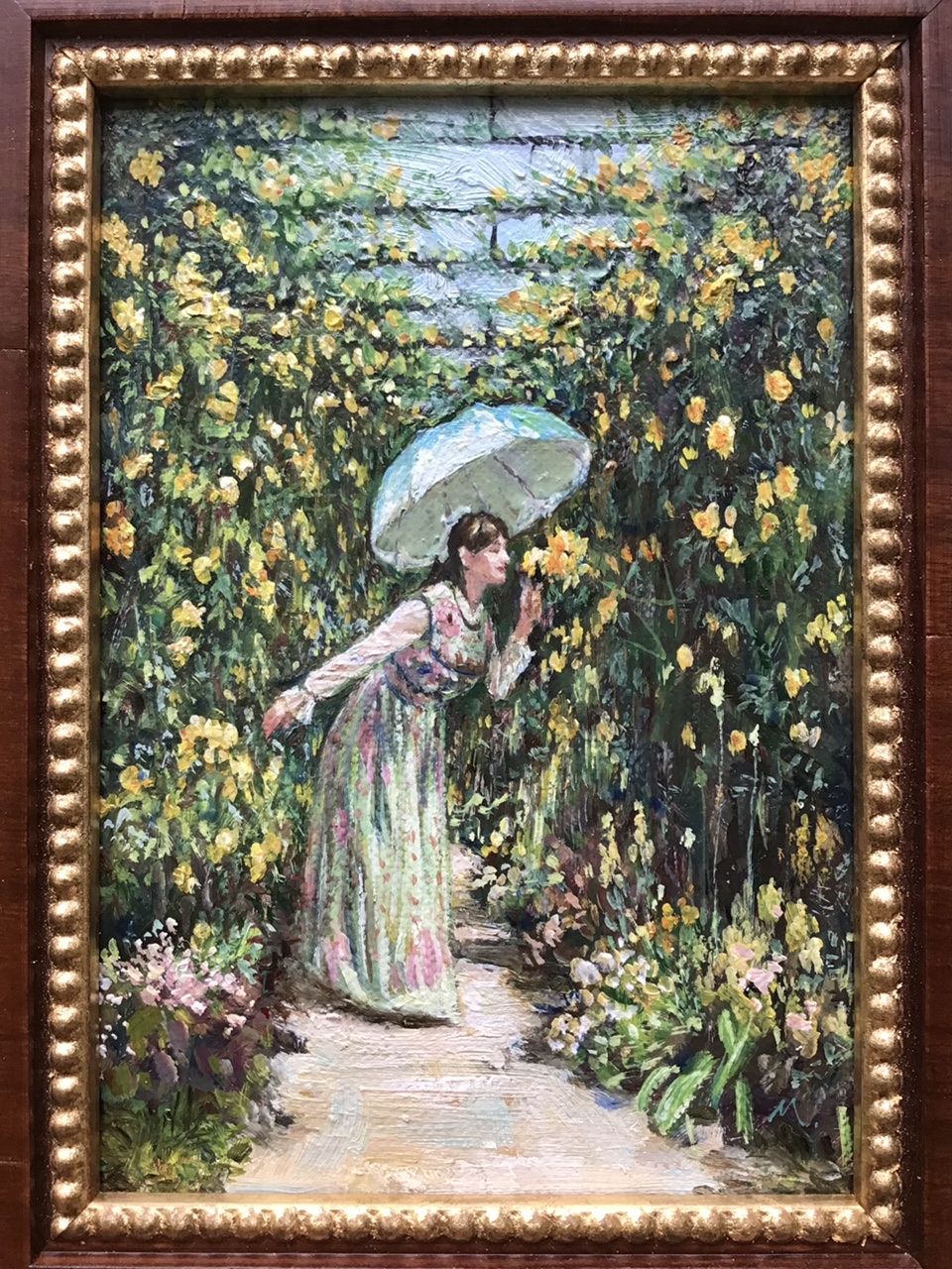 女性とバラ園の小道-Lady and Rose Garden Path- | Gens art