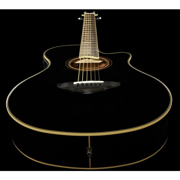 Yamaha APX700II BL – United States