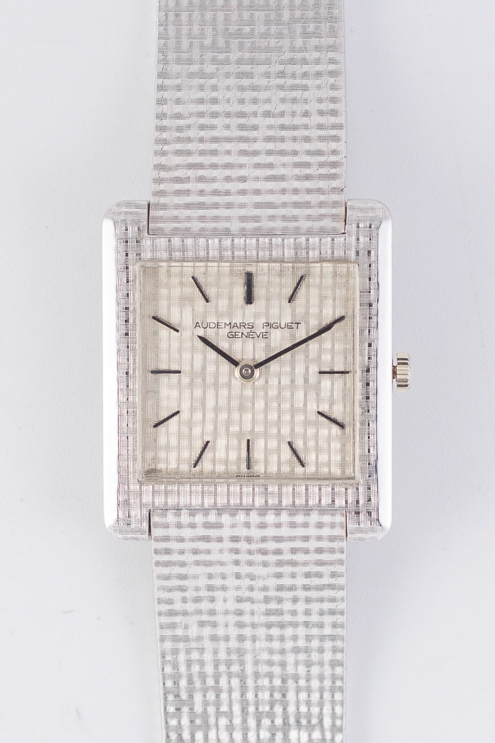 AUDEMARS PIGUET Ref.5263 TANK Chequered Dial with original