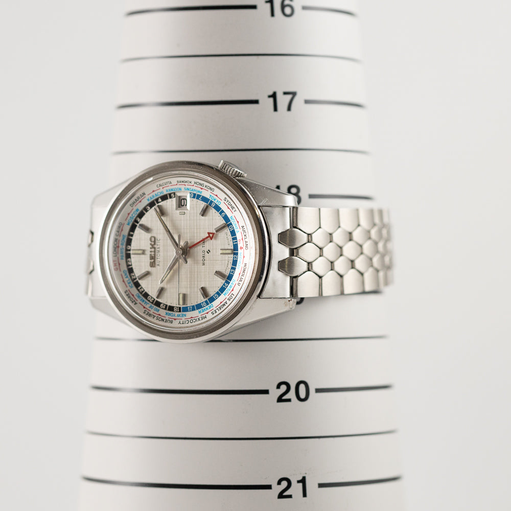 SEIKO WORLD TIME REF.6117-6010 – TIMEANAGRAM