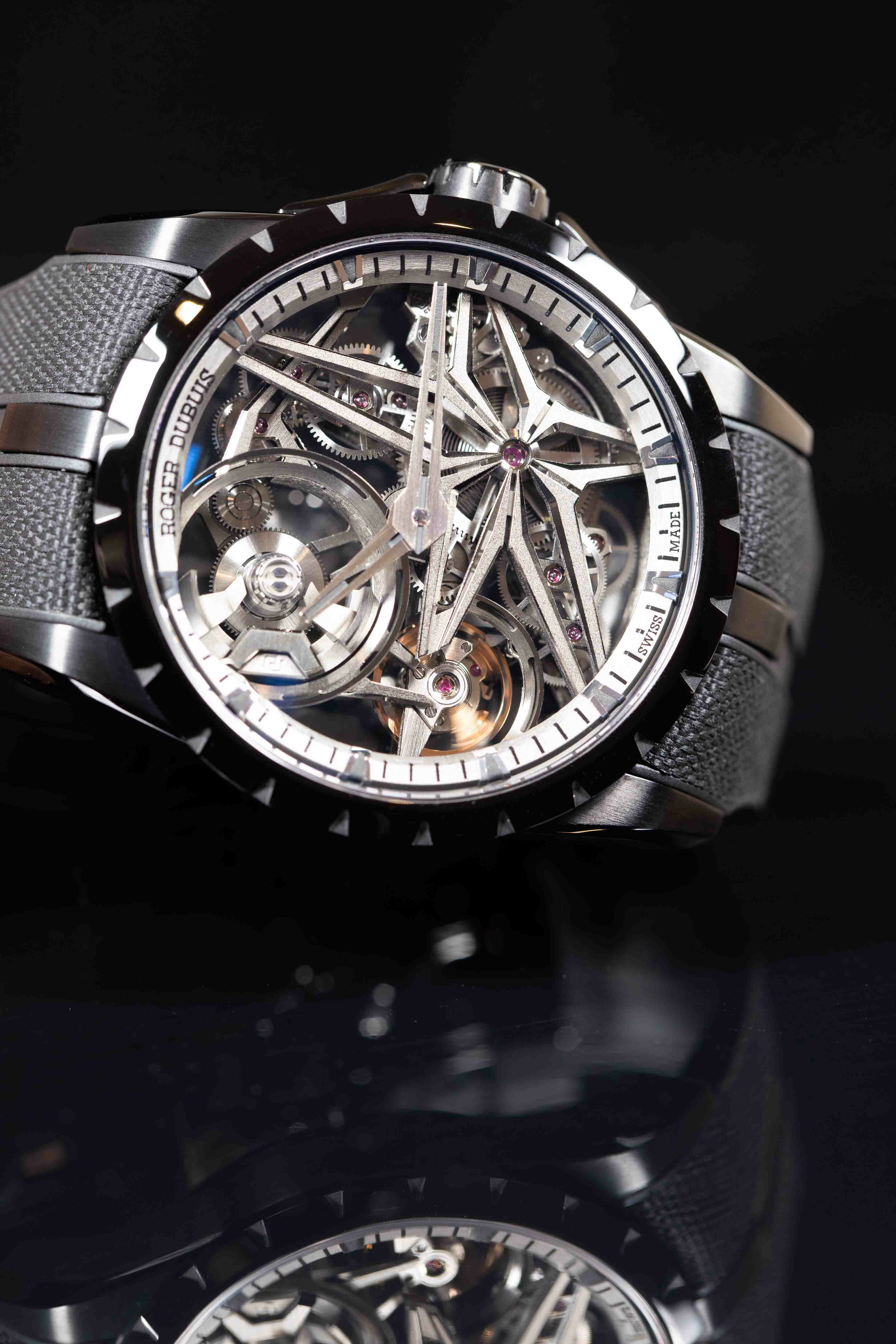 新品】 ロジェ デュブイ 時計 エクスカリバー モノバランシエ チタン