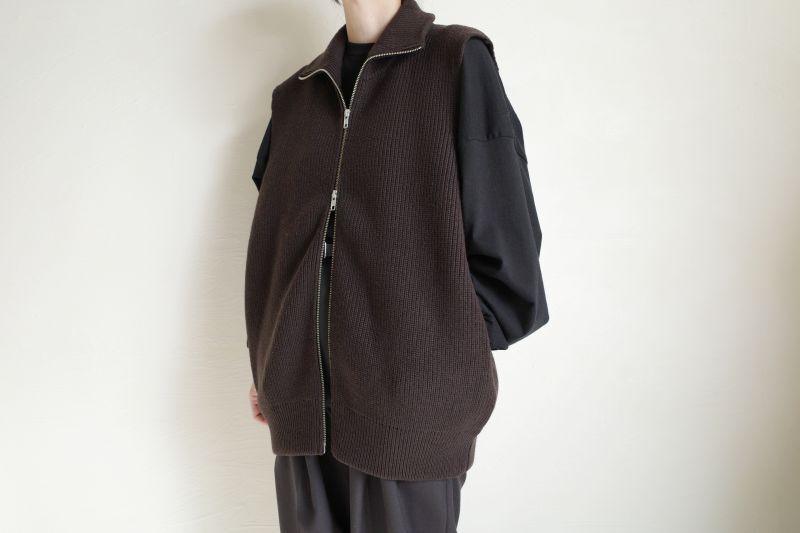 stein OVERSIZED DRIVERS KNIT ZIP VEST・MILITARY KHAKI - tity