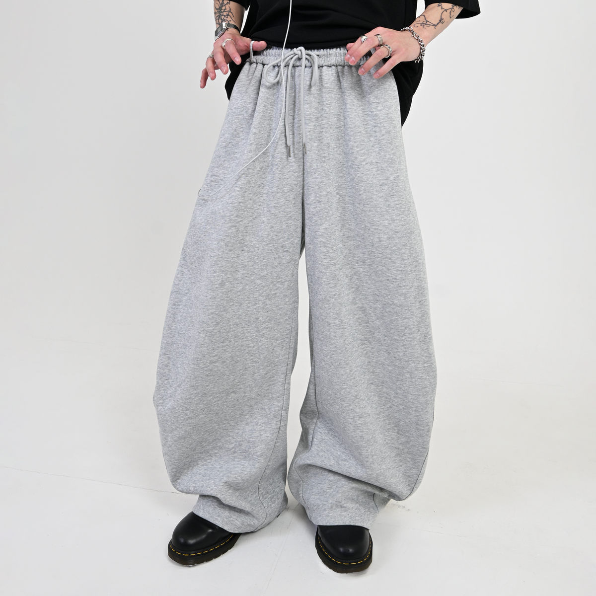 10日以内お届け】バルーンスウェットパンツ L2111