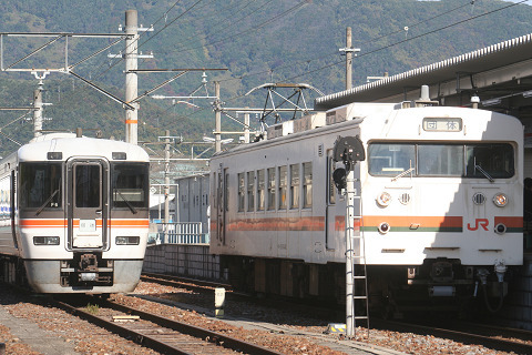 終焉間近！身延線123系が南甲府まで入線: TOMOの鉄日誌