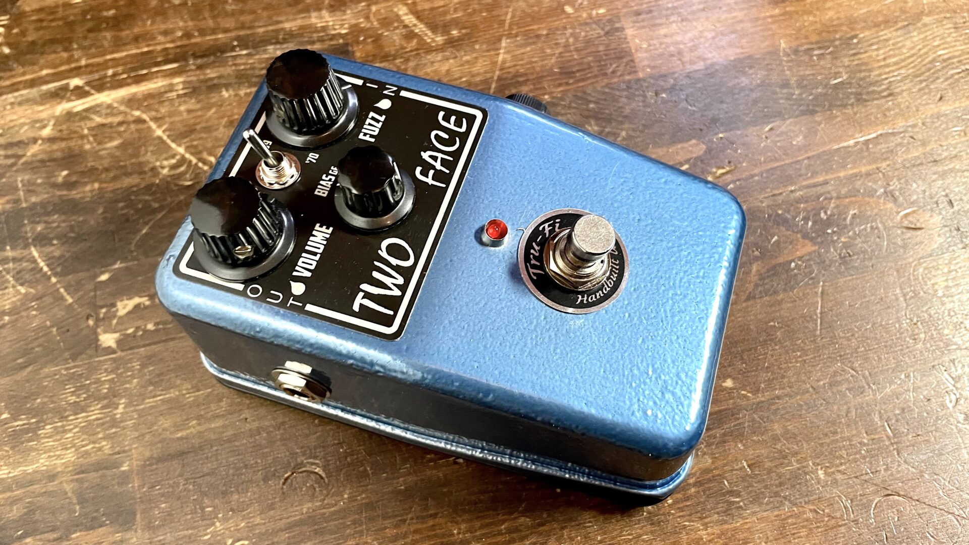 Tru-Fi Two Face | TONE BLUE
