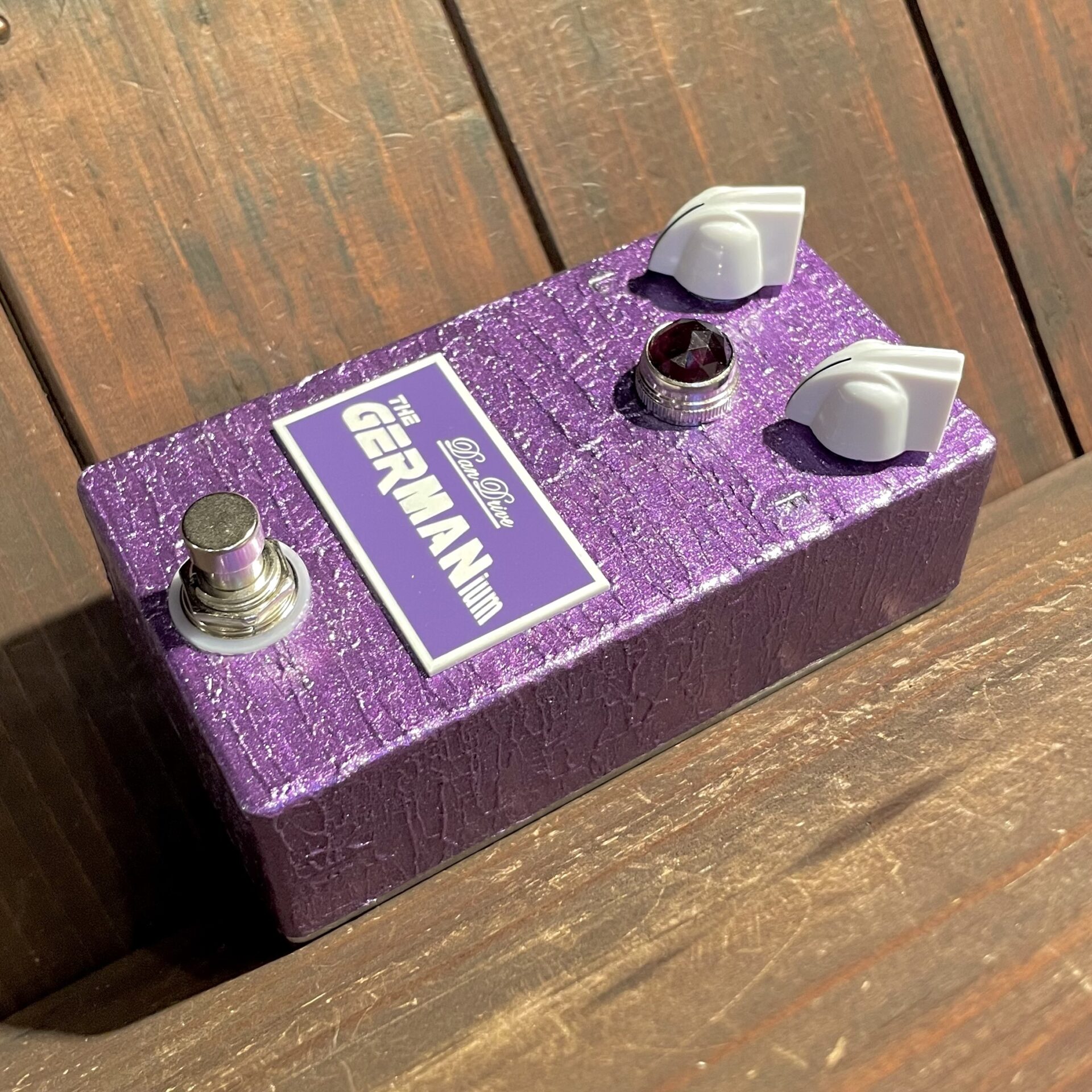 DanDrive the GERMANium | TONE BLUE
