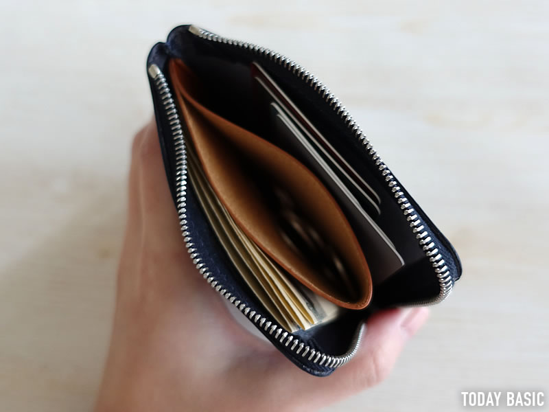 ホワイトハウスコックスのおしゃれなL字ファスナーミニ財布。使用感や