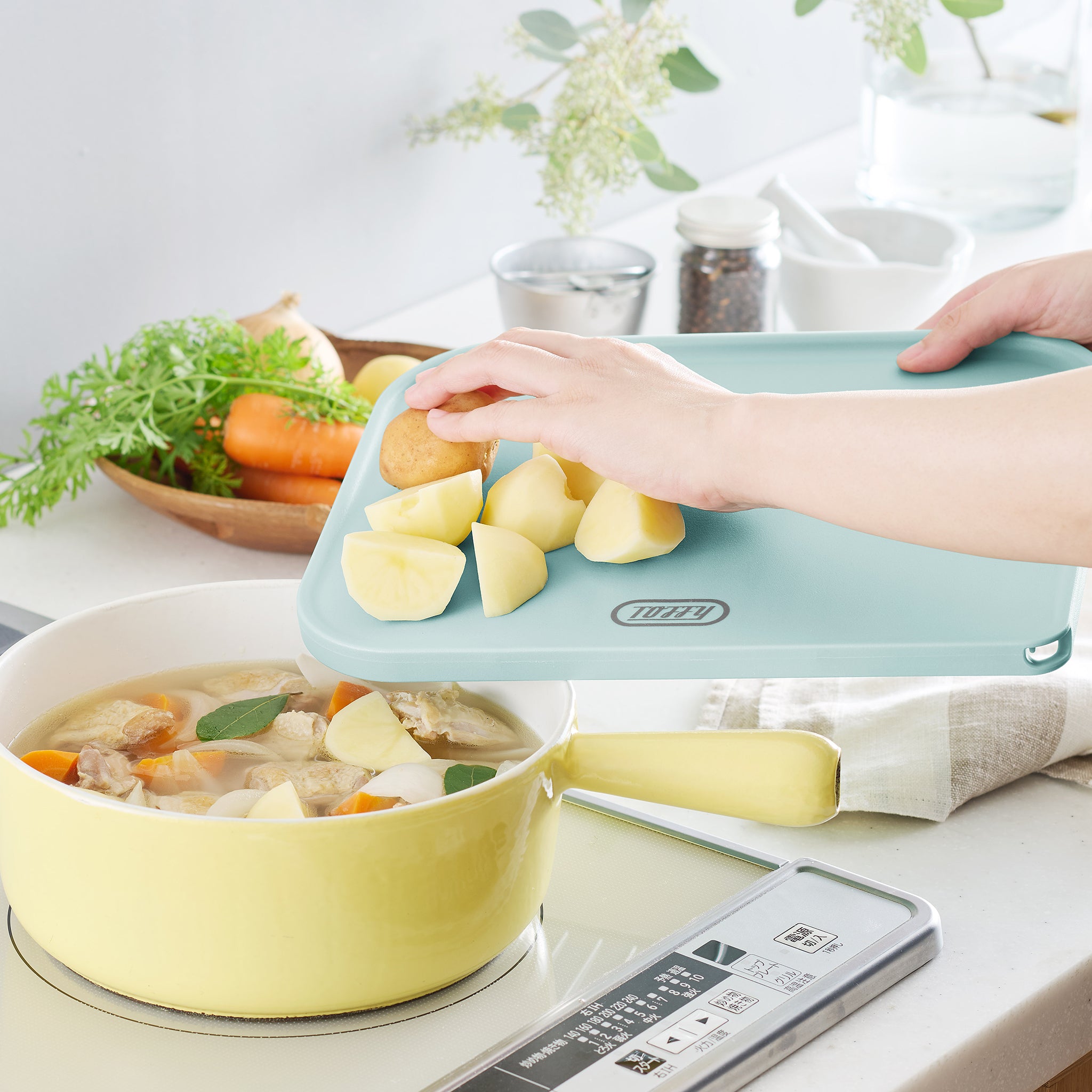 Toffy 水切り付きカッティングボード ｜ Toffy公式オンラインショップ