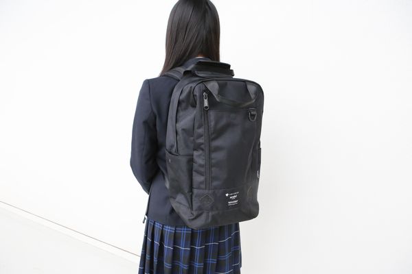 制服紹介 | 桐蔭学園高等学校