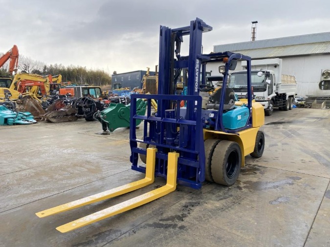 トヨタL＆F 02-8FD25 フォークリフト 中古重機・建機販売｜【TOKUWORLD