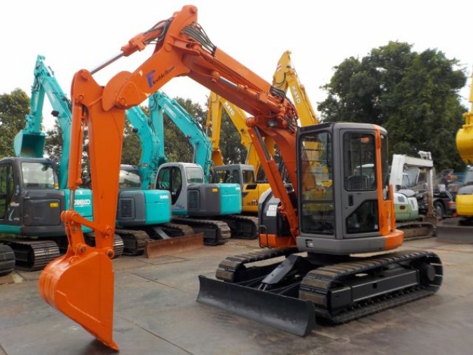 日立建機 ZX75UR ユンボ（バックホー）0.25クラス 中古重機・建機販売