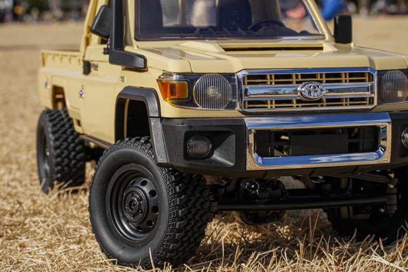 キャンプギア】アウトドアを再現するRCの逸品『トヨタ