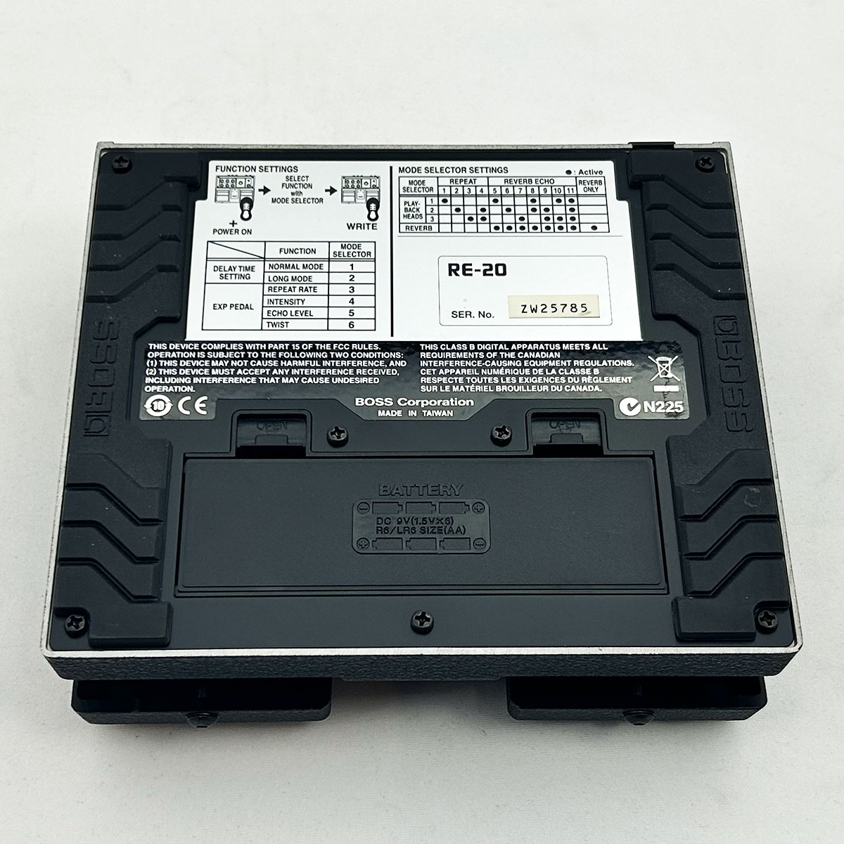 BOSS RE-20 Space Echo（管理番号：S034） - TOKYO EFFECTOR