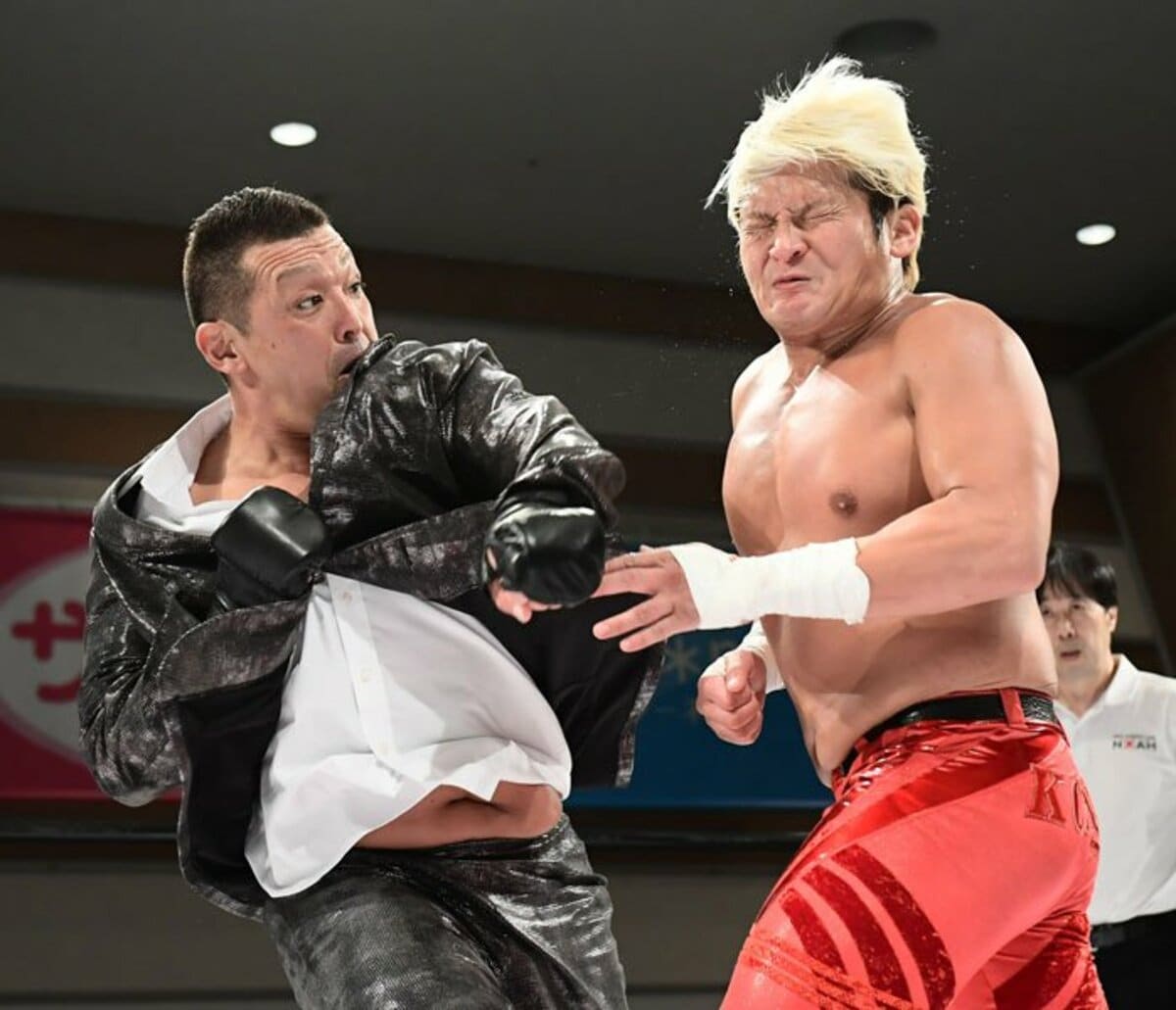 1ページ目】【ノア】〝テロリスト〟村上和成 王者・拳王を顔面殴打KO