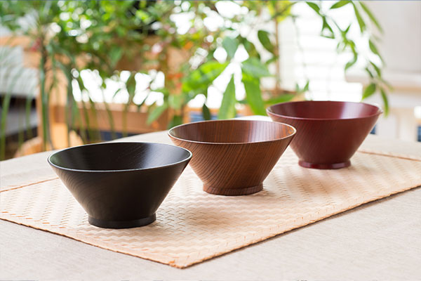 本物に触れよう！木曽平沢で漆器作り体験とまち歩き | 塩尻市観光協会