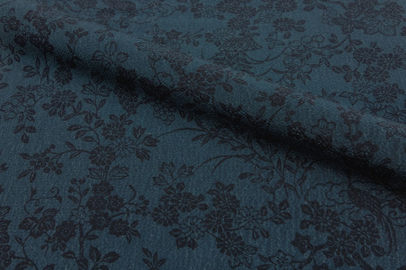 正絹 丹後ちりめん 藍染 草花鳥文様柄の縮緬生地なら都香庵