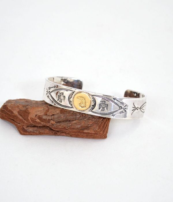 ラリースミス(LARRY SMITH) EAGLE HEAD STAMPED BRACELET No. 75 (18K