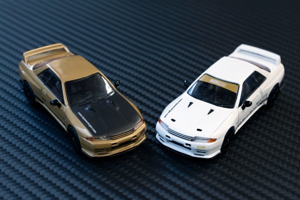 MINI GT 1/64 VR32 GT-R ブルー – TOPSECRET