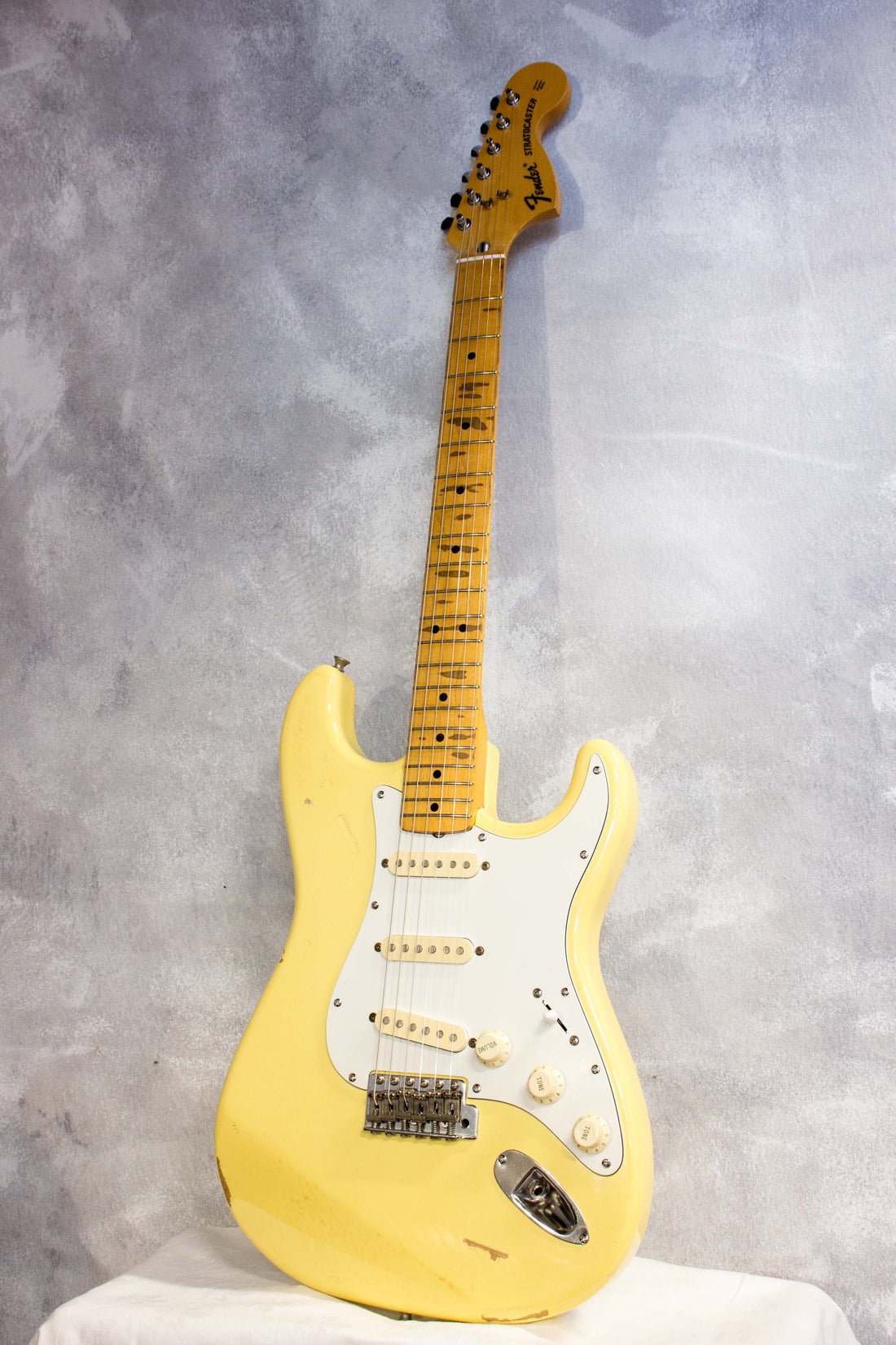 Fender Japan '72 Stratocaster ST72-65 Yellow White 1993 – Topshelf
