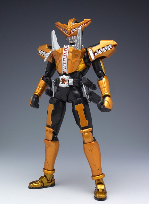 とろ＋ひまつぶし | 【S.H.フィギュアーツ】：仮面ライダー牙王 [レビュー]