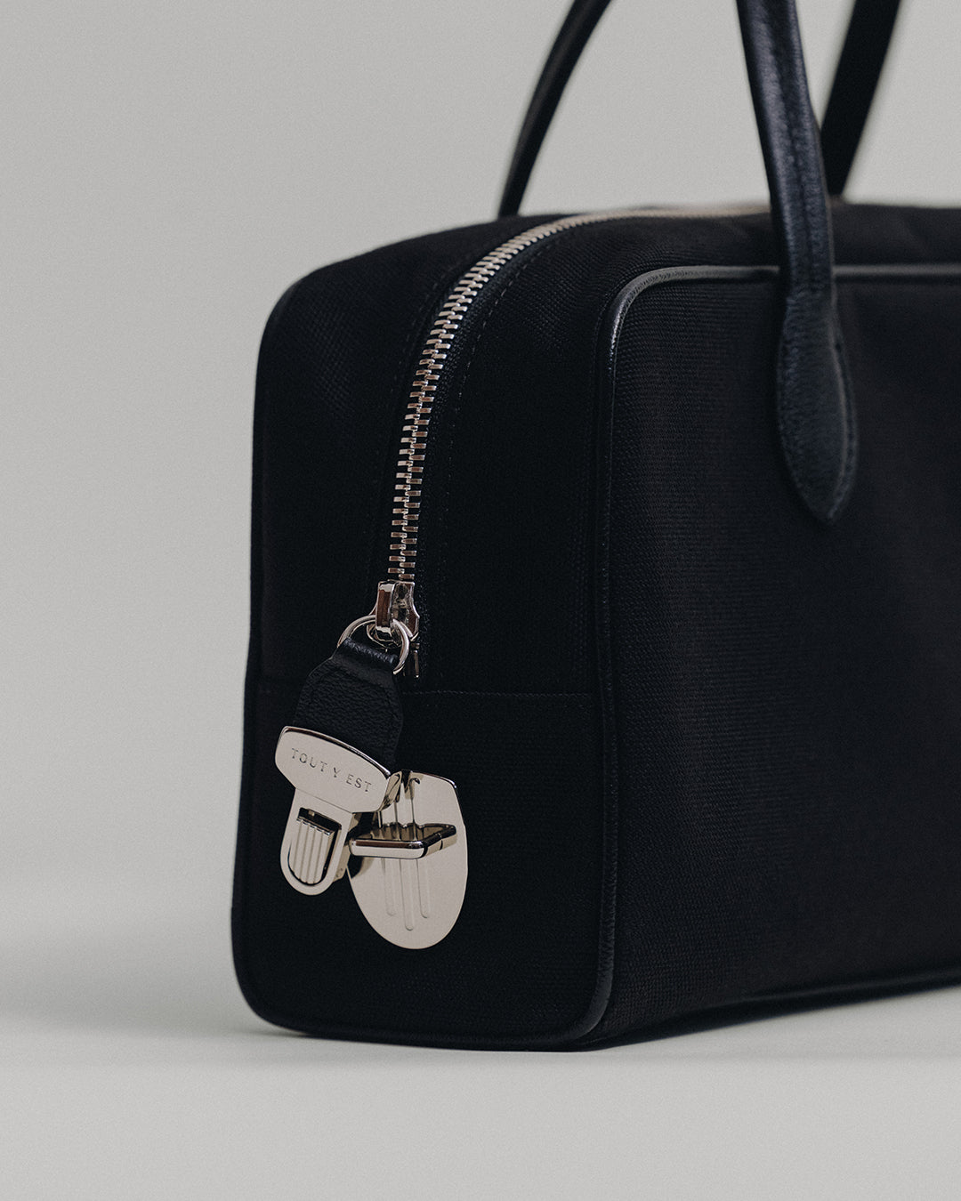 SAC LOQUET TOILE SMALL BLACK – TOUT Y EST JP