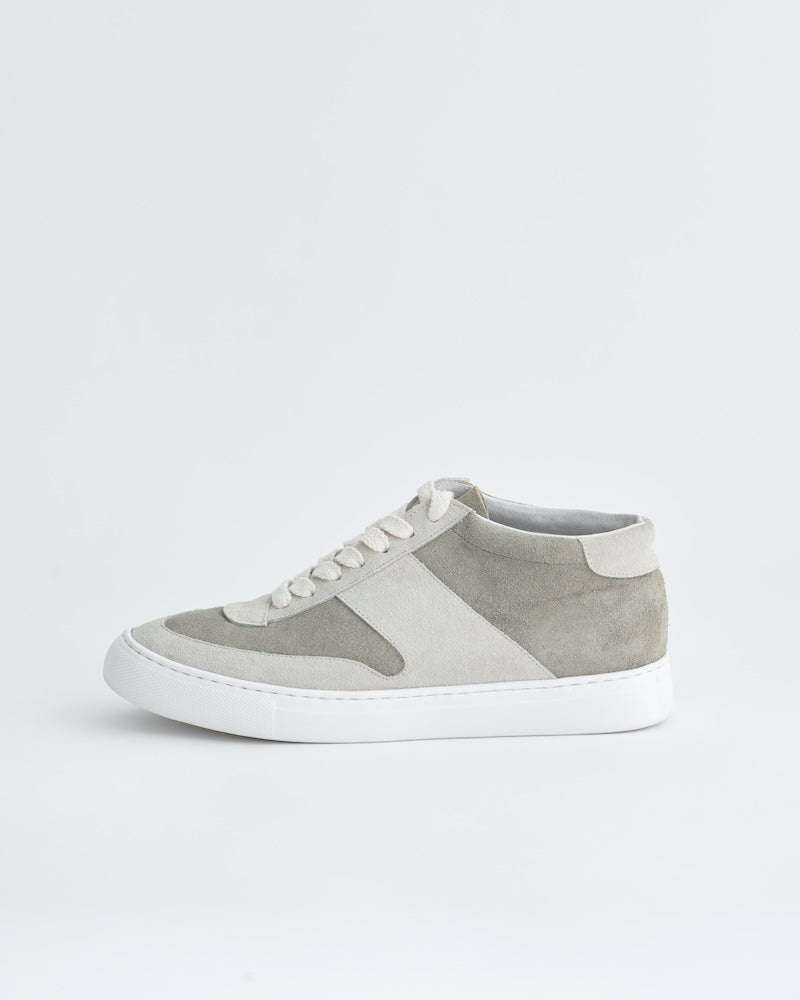 TOUN Seven Gray | 奈良生まれのスニーカー